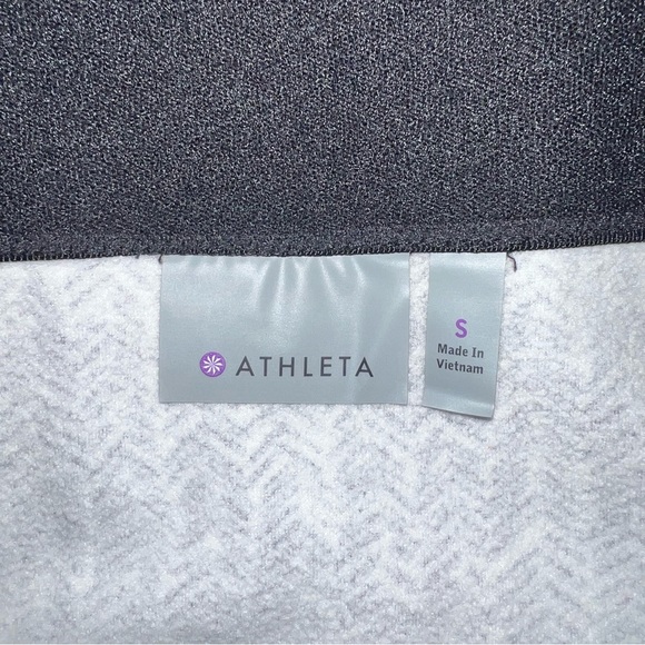 Athleta Tech Fleece Lined Skirt Women's Size Small. Excellent condition - Picture 3 of 4